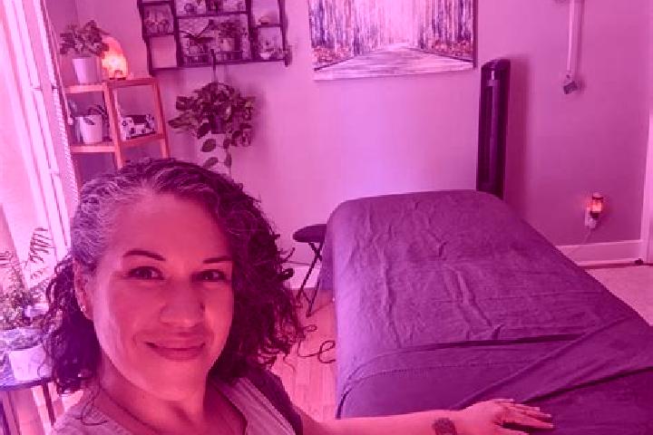 Sofia, 31, a black grey-eyed slavic companion based in Watkins. Offering A-Level, Dinner Date, Massage, Overnight. Available for incall and outcall, day and ...