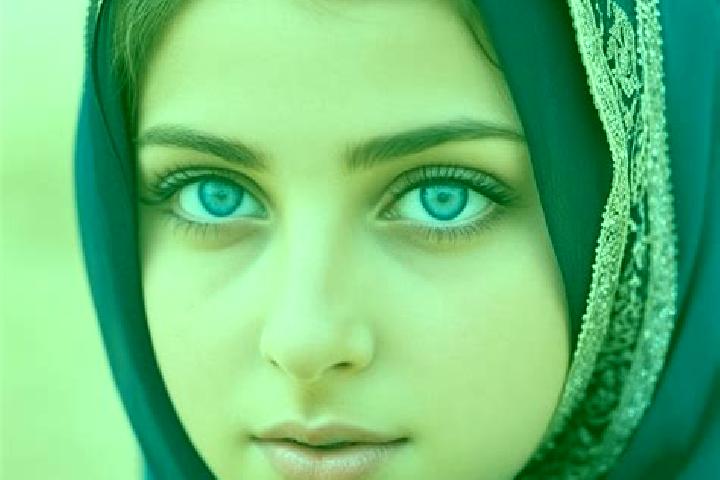 Sofia, 31, a blonde hazel-eyed middle eastern companion based in Pakostane. Offering Fetish, Dinner Date, Deep French Kissing, Massage, BDSM. Available for i...