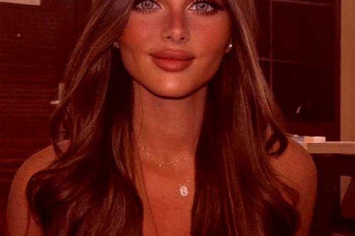 Sofia, 31, a brunette dark-eyed caribbean companion based in Zouar. Offering Girlfriend Experience, Party Girl, Couples. Available for incall and outcall, ov...