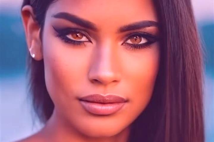 Sofia, 31, a dark blonde amber-eyed latina companion based in Bhadgaon. Offering Domination, 69, Travel Companion, Party Girl. Available for incall and outca...