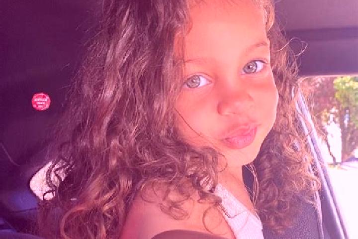 Sofia, 32, a auburn blue-eyed mixed companion based in Angoua. Offering Girlfriend Experience, A-Level, OWO, Prostate Massage. Available for incall and outca...