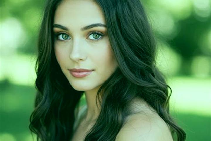 Sofia, 32, a brunette hazel-eyed european companion based in Pyatykhatky. Offering A-Level, Overnight, Party Girl, OWO, CIM. Available for incall and outcall...