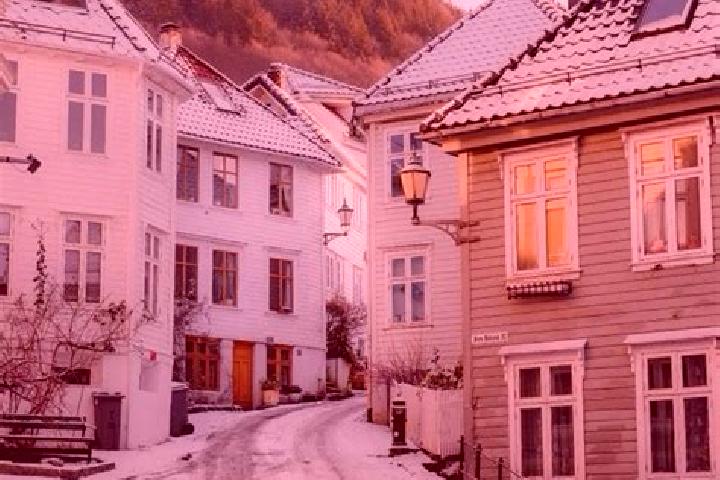 Sofia, 32 — Escort in Gullhaug, Norway