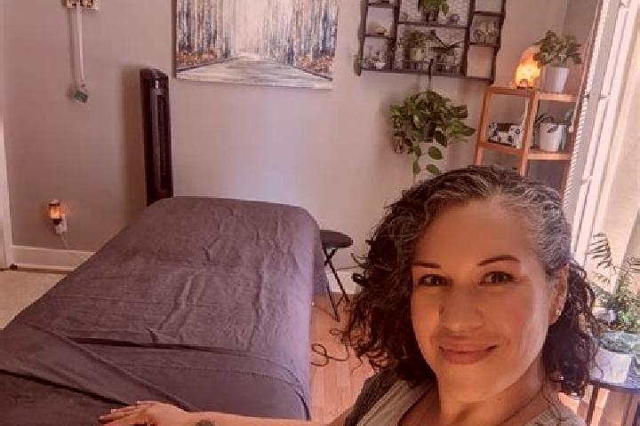 Sofia, 33, a auburn amber-eyed latina companion based in Grncari. Offering Couples, Overnight, Domination, Erotic Massage. Available for incall and outcall, ...
