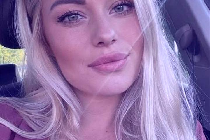 Sofia, 33, a blonde hazel-eyed caucasian companion based in Ash-Shaqiq. Offering BDSM, Tantra, Fetish, Girlfriend Experience. Available for incall and outcal...