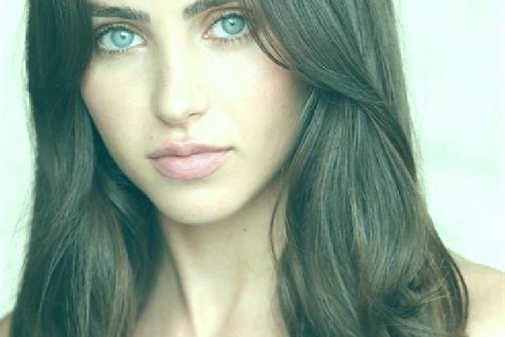 Sofia, 33, a chestnut brown-eyed european companion based in Boyampalaiyam. Offering Duos, Fetish, Roleplay. Available for incall and outcall, day and evenin...