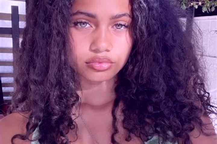 Sofia, 33, a red green-eyed mixed companion based in Avinurme. Offering Striptease, Party Girl, CIM. Available for incall and outcall, day and evening dates.
