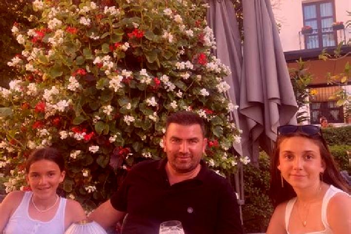 Sofia, 33 — Escort in Lunca Corbului, Romania