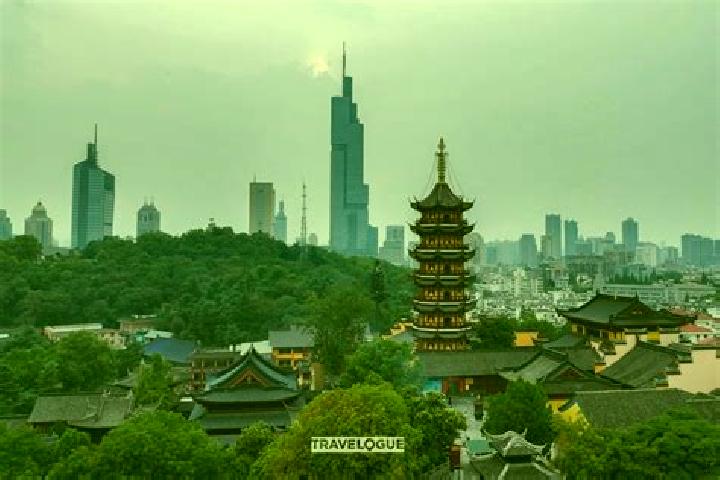 Sofia, 33 — Escort in Manjing, China