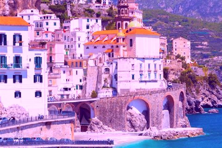 Sofia, 33 — Escort in Montefiorino, Italy