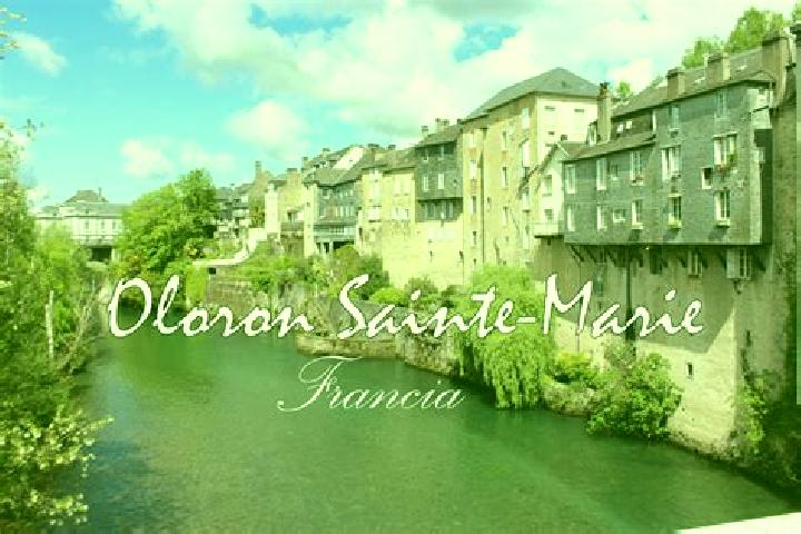Sofia, 33 — Escort in Oloron-Sainte-Marie, France