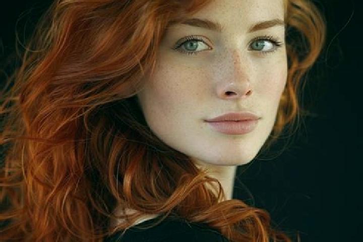 Sofia, 34, a auburn green-eyed european companion based in Buliu. Offering A-Level, Party Girl. Available for incall and outcall, day and evening dates.