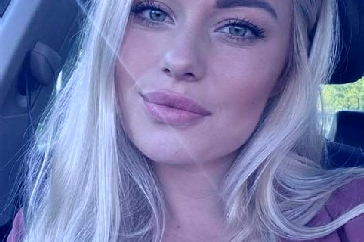 Sofia, 34, a blonde hazel-eyed caribbean companion based in Belkoel. Offering Deep French Kissing, Massage, Prostate Massage. Available for incall and outcal...