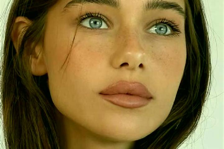 Sofia, 34, a brunette brown-eyed middle eastern companion based in Lahoma. Offering Striptease, CIM, Massage, Roleplay, A-Level. Available for incall and out...