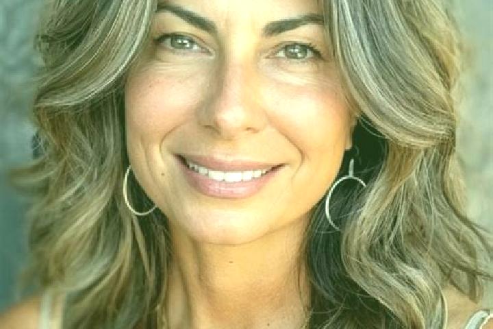 Sofia, 34, a brunette grey-eyed caribbean companion based in Aldlan-Oost. Offering 69, Couples, Deep French Kissing, Dinner Date. Available for incall and ou...