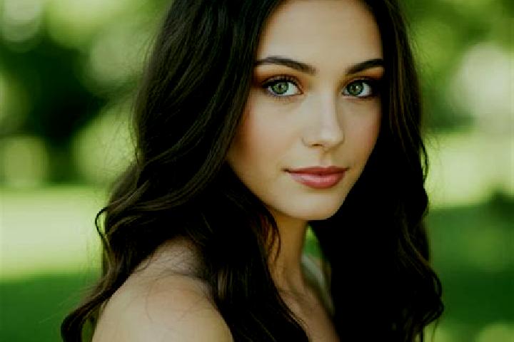 Sofia, 34, a brunette hazel-eyed slavic companion based in Magoula. Offering A-Level, Striptease, Domination. Available for incall and outcall, overnight boo...