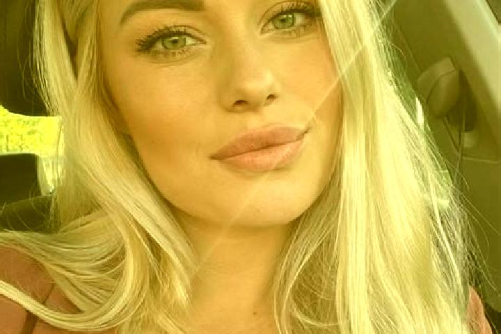 Sofia, 35, a blonde green-eyed slavic companion based in Draganeasca. Offering Erotic Massage, Couples, A-Level, BDSM, OWO. Available for incall and outcall,...