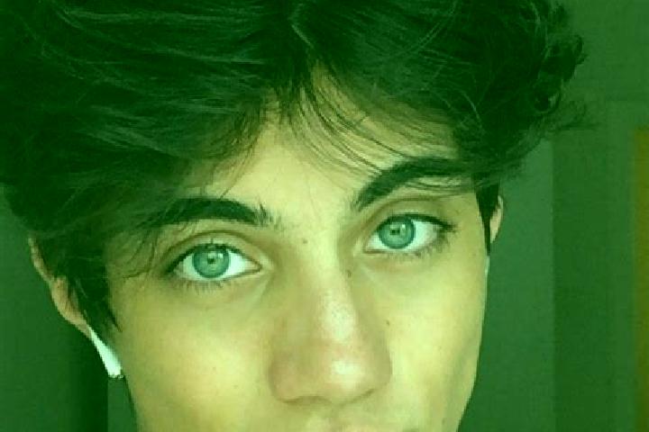 Sofia, 35, a chestnut green-eyed caucasian companion based in Arroio dos Ratos. Offering Overnight, OWO, Massage. Available for incall and outcall, day and e...