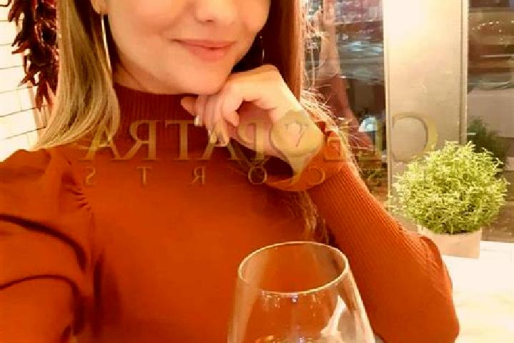 Sofia, 35, a chestnut green-eyed caucasian companion based in Fraser Heights. Offering Dinner Date, Massage, OWO. Available for incall and outcall, day and e...