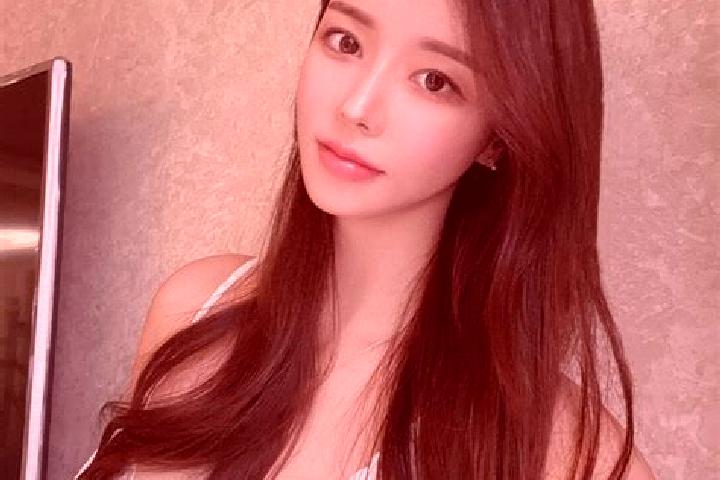 Sofia, 35 — Escort in Dianzicheng, China