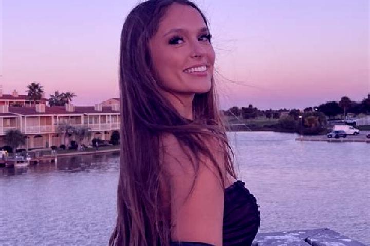 Sofia, 35 — Escort in Pearland, United States
