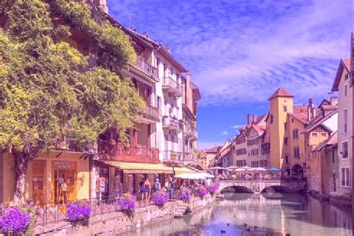 Sofia, 35 — Escort in Voulx, France