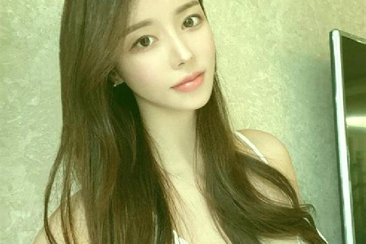 Sofia, 35 — Escort in Wangzang, China