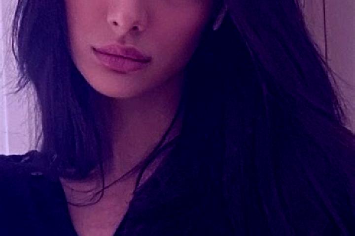 Sofia, 36, a blonde amber-eyed middle eastern companion based in Thenelles. Offering GFE, Girlfriend Experience, Roleplay. Available for incall and outcall, ...