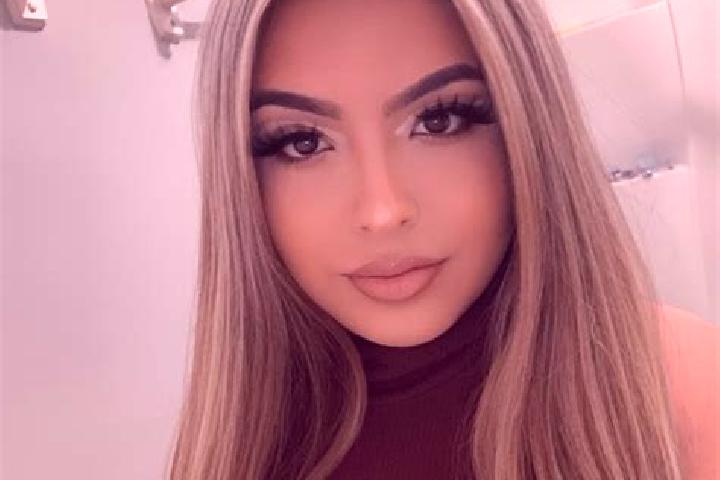 Sofia, 36, a blonde grey-eyed latina companion based in Aksakovo. Offering Fetish, Erotic Massage, Roleplay, BDSM. Available for incall and outcall, day and ...