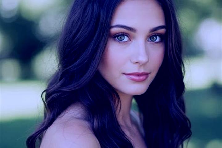 Sofia, 36, a chestnut hazel-eyed mixed companion based in Lenk. Offering Prostate Massage, Party Girl. Available for incall and outcall, day and evening dates.