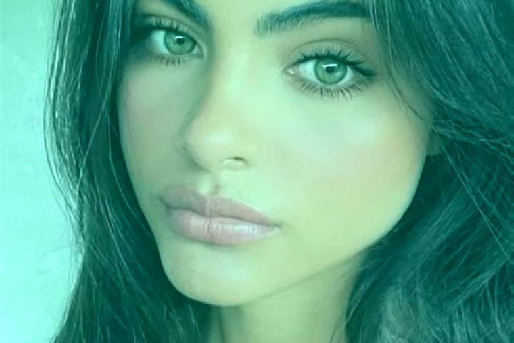 Sofia, 36, a red dark-eyed caucasian companion based in Sagalo. Offering GFE, 69, Prostate Massage. Available for incall and outcall, overnight bookings avai...