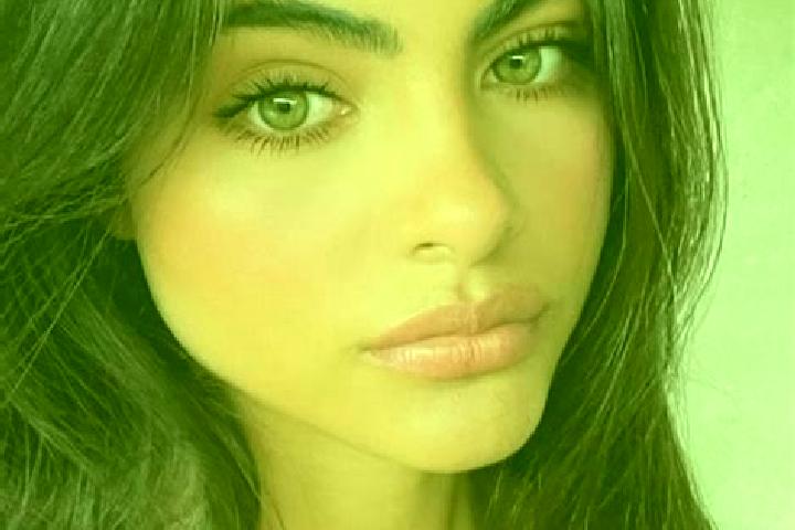 Sofia, 36, a red dark-eyed indian companion based in Voivozi. Offering Roleplay, Domination, Overnight, 69. Available for incall and outcall, day and evening...