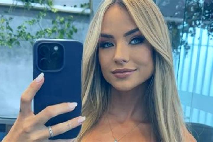 Sofia, 36 — Escort in Casa Conejo, United States
