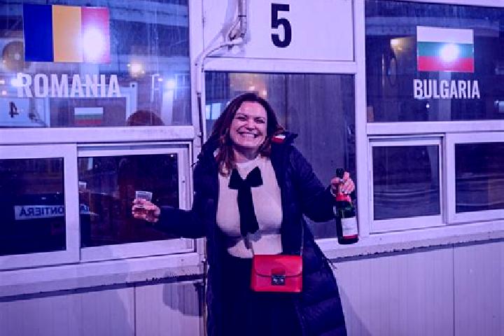 Sofia, 36 — Escort in Ponoara, Romania