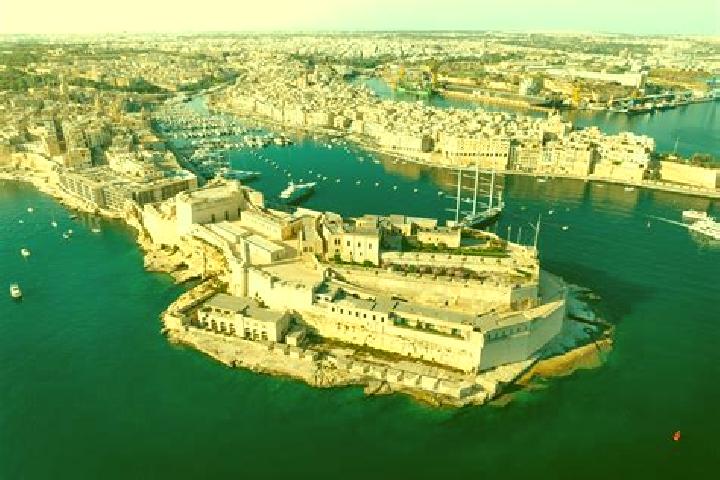 Sofia, 36 — Escort in Senglea, Malta