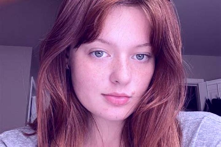 Sofia, 37, a auburn amber-eyed slavic companion based in Great Marton. Offering Deep French Kissing, Overnight, A-Level, Girlfriend Experience. Available for...