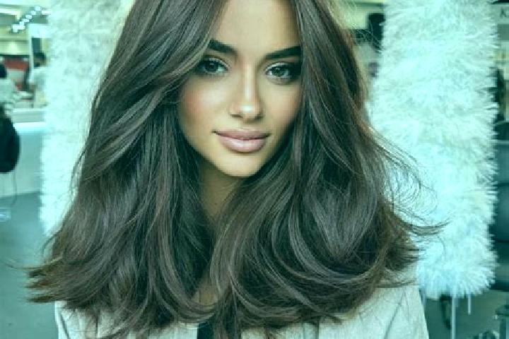 Sofia, 37, a auburn brown-eyed latina companion based in Longhuashan. Offering A-Level, CIM. Available for incall and outcall, overnight bookings available.