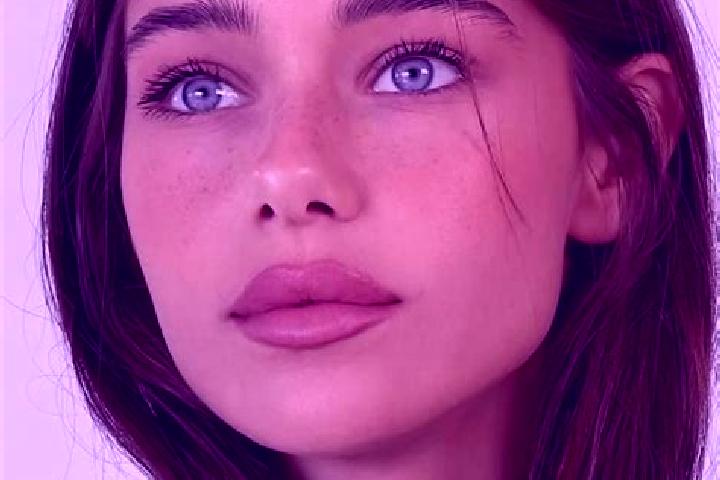 Sofia, 37, a brunette brown-eyed slavic companion based in Villereau. Offering Dinner Date, CIM. Available for incall and outcall, day and evening dates.