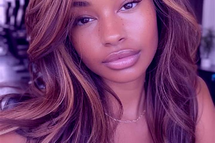 Sofia, 37, a dark blonde brown-eyed caribbean companion based in Macuaco. Offering Party Girl, Erotic Massage, CIM. Available for incall and outcall, overnig...