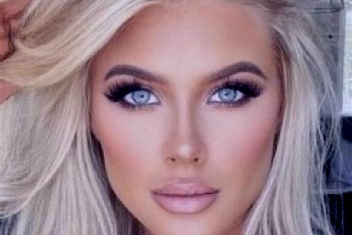 Sofia, 37, a platinum blonde hazel-eyed mixed companion based in Mirafuentes. Offering BDSM, Prostate Massage, Duos, Fetish. Available for incall and outcall...