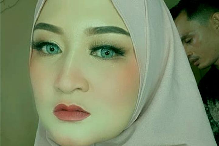 Sofia, 37 — Escort in Hegarmulya, Indonesia