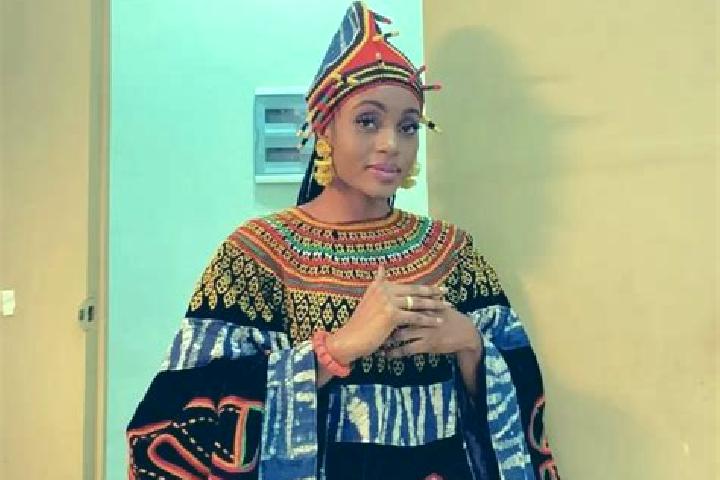 Sofia, 38 — Escort in Dschang, Cameroon