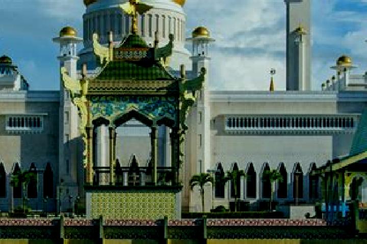 Sofia, 38 — Escort in Kampung Mata-Mata, Brunei