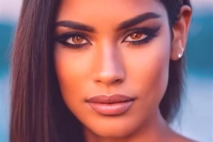Sofia, 39, a black brown-eyed latina companion based in Sarnonico. Offering Striptease, BDSM, Erotic Massage, Duos. Available for incall and outcall, day and...