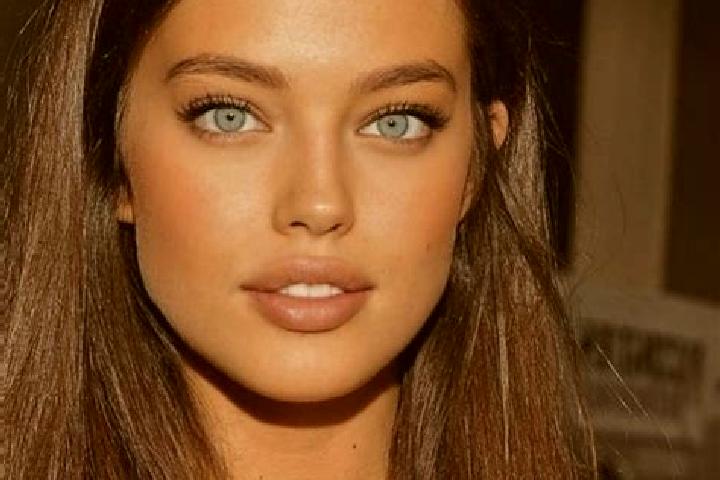Sofia, 39, a brunette blue-eyed caribbean companion based in Uelen. Offering BDSM, Duos, Party Girl. Available for incall and outcall, day and evening dates.