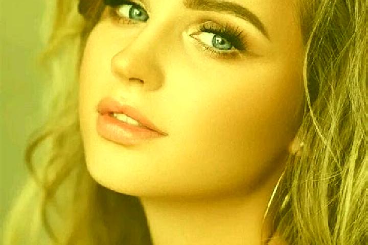 Sofia, 39, a dark blonde blue-eyed slavic companion based in Yus va. Offering CIM, Erotic Massage, 69. Available for incall and outcall, day and evening dates.