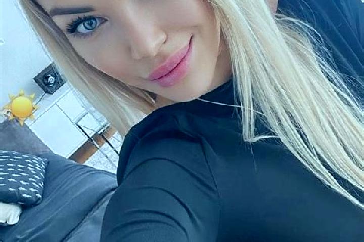 Sofia, 39 — Escort in Hlavnice, Czech Republic