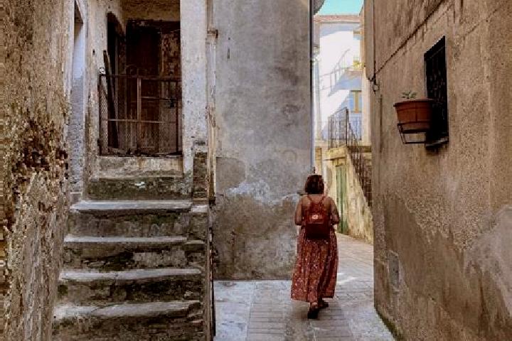 Sofia, 39 — Escort in Roggiano Gravina, Italy