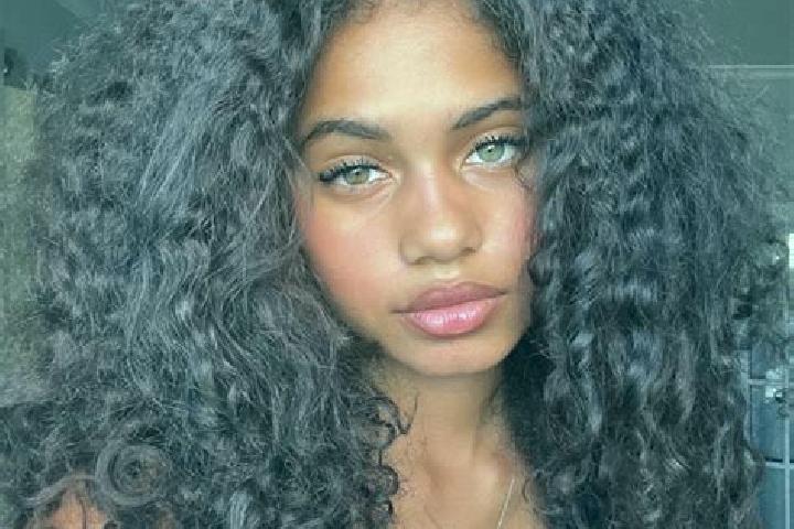 Sophia, 20, a black amber-eyed ebony companion based in Vacha. Offering Couples, Erotic Massage, OWO, Striptease. Available for incall and outcall, day and e...