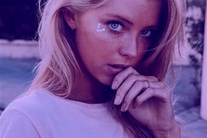Sophia, 20, a blonde blue-eyed indian companion based in Weinberg. Offering Duos, Striptease, Couples. Available for incall and outcall, overnight bookings a...